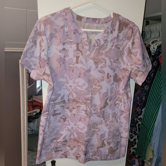 SCRUB TOP M - Picture 1 of 1